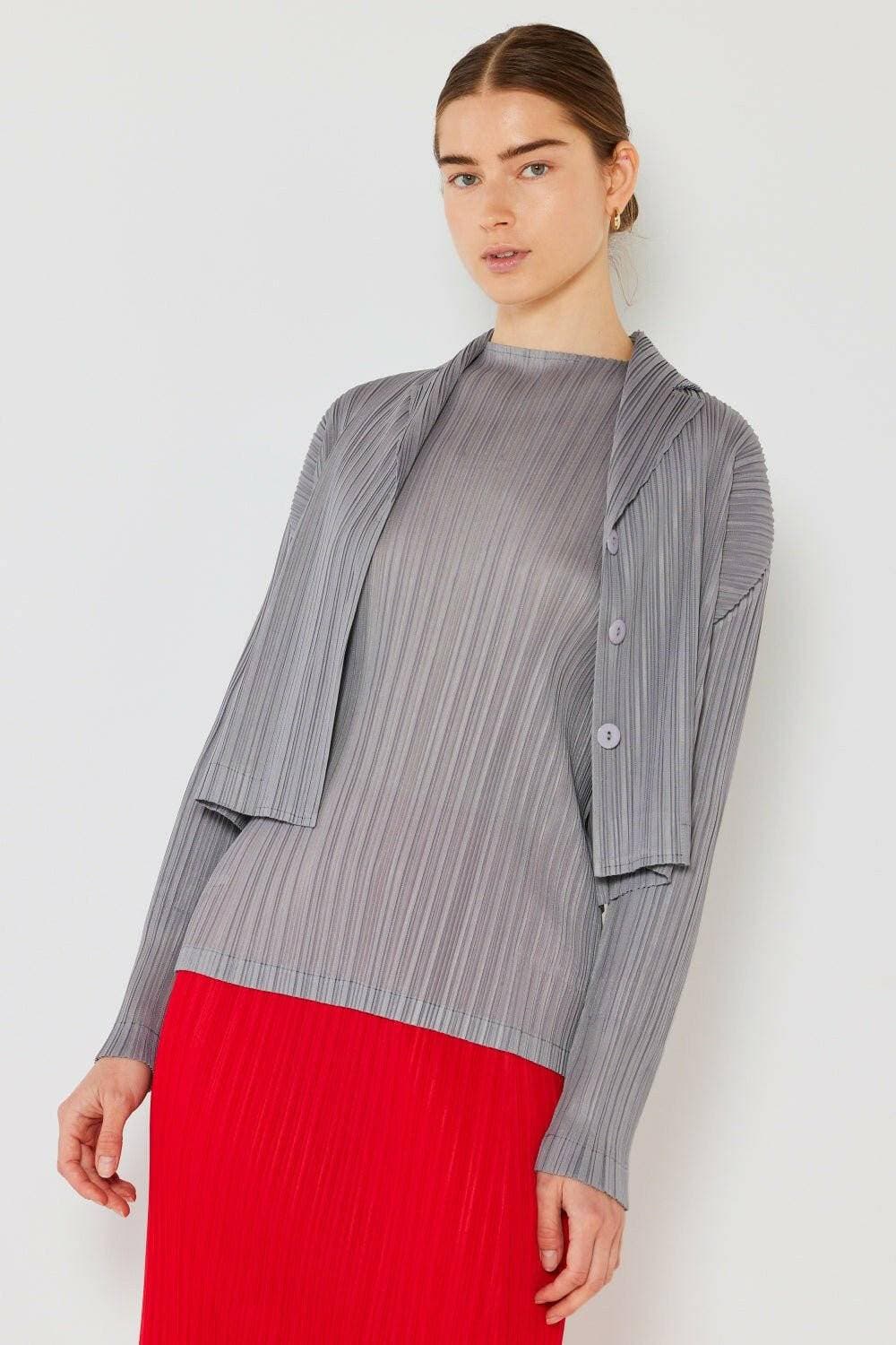 Cropped Pleated Blouse with Button-Up Detail for Effortless Style - Love Salve 