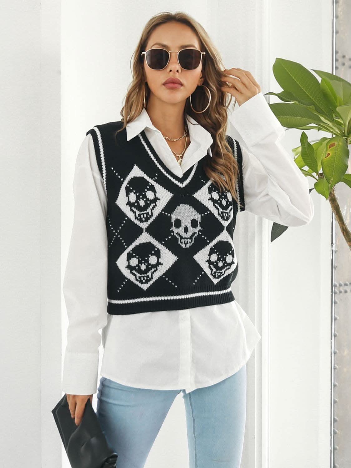 Skull Print V-Neck Sweater Vest 