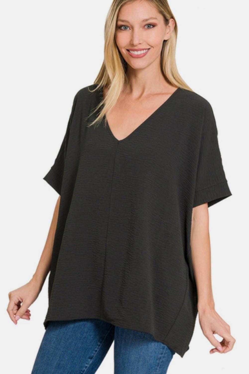 Sophisticated V-Neck Relaxation TopExperience Unmatched Comfort and Elegance
 Introducing the Sophisticated V-Neck Relaxation Top, the perfect blend of style and comfort that will elevate your wardrobLove Salve -Neck Relaxation Top