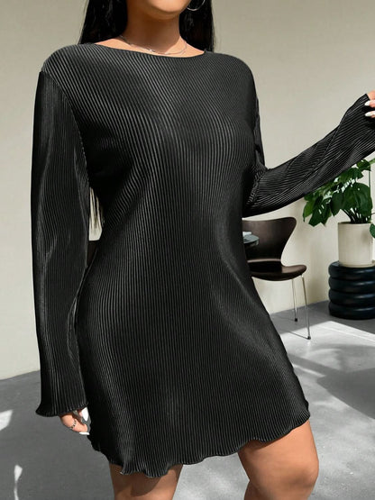 Chic Plus Size Long Sleeve Dress for Effortless Elegance 