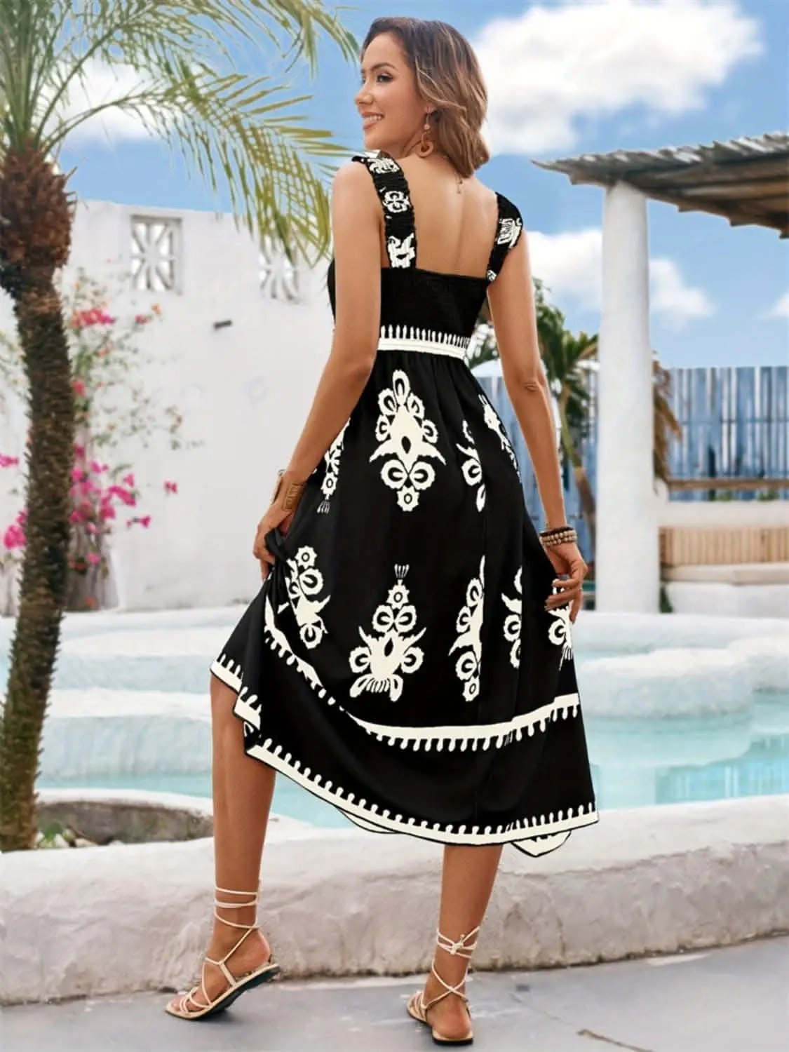 Chic square neck midi dress - Love Salve 