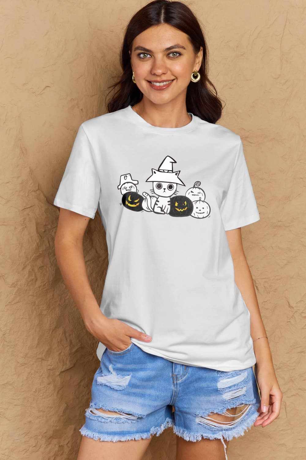 Cozy cat pumpkin tee - fall style - Love Salve 