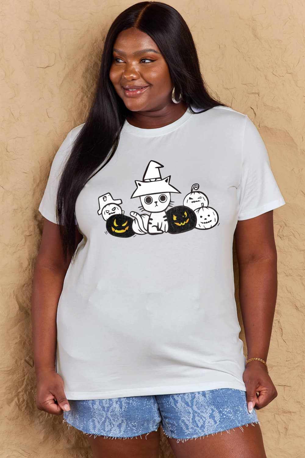 Cozy cat pumpkin tee - fall style - Love Salve 