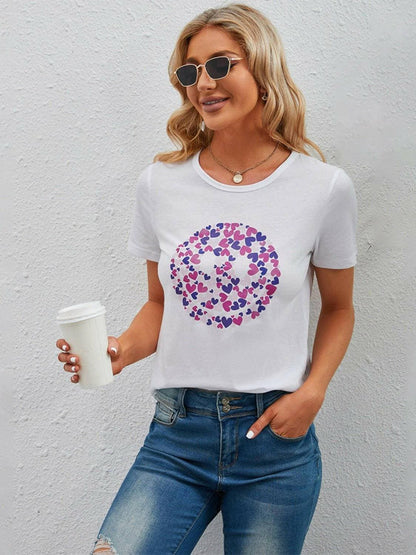 Chic Graphic Print Short Sleeve Tee - Love Salve 