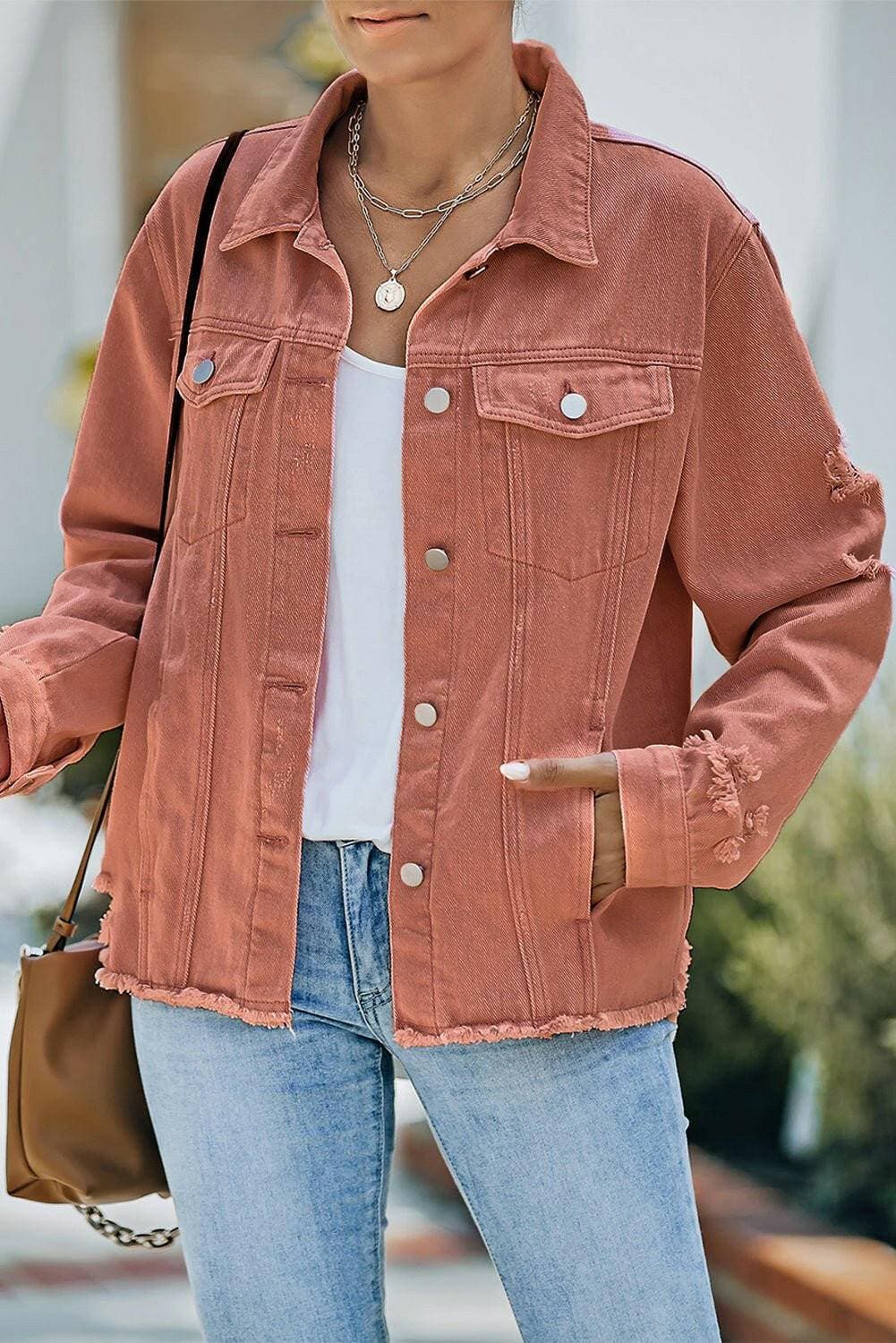 Distressed Raw Hem Denim JacketUpgrade Your Style

Elevate your wardrobe with the Distressed Raw Hem Denim Jacket, a perfect blend of casual chic and edgy sophistication. Designed with a cropped lLove Salve Distressed Raw Hem Denim Jacketjeans