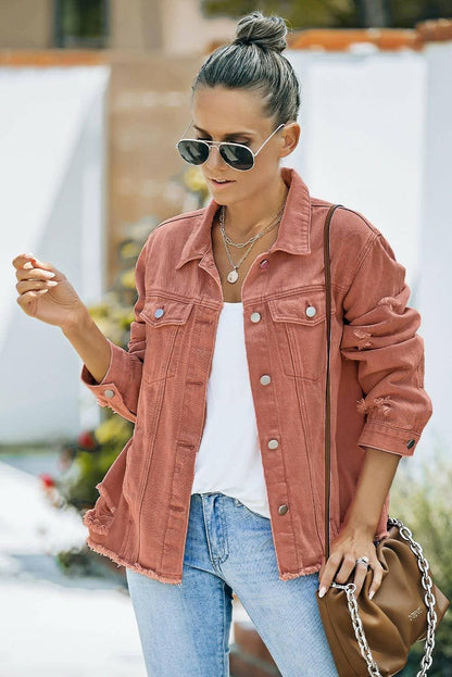 Distressed Raw Hem Denim JacketUpgrade Your Style

Elevate your wardrobe with the Distressed Raw Hem Denim Jacket, a perfect blend of casual chic and edgy sophistication. Designed with a cropped lLove Salve Distressed Raw Hem Denim Jacketjeans