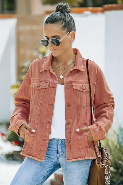 Distressed Raw Hem Denim JacketUpgrade Your Style

Elevate your wardrobe with the Distressed Raw Hem Denim Jacket, a perfect blend of casual chic and edgy sophistication. Designed with a cropped lLove Salve Distressed Raw Hem Denim Jacketjeans