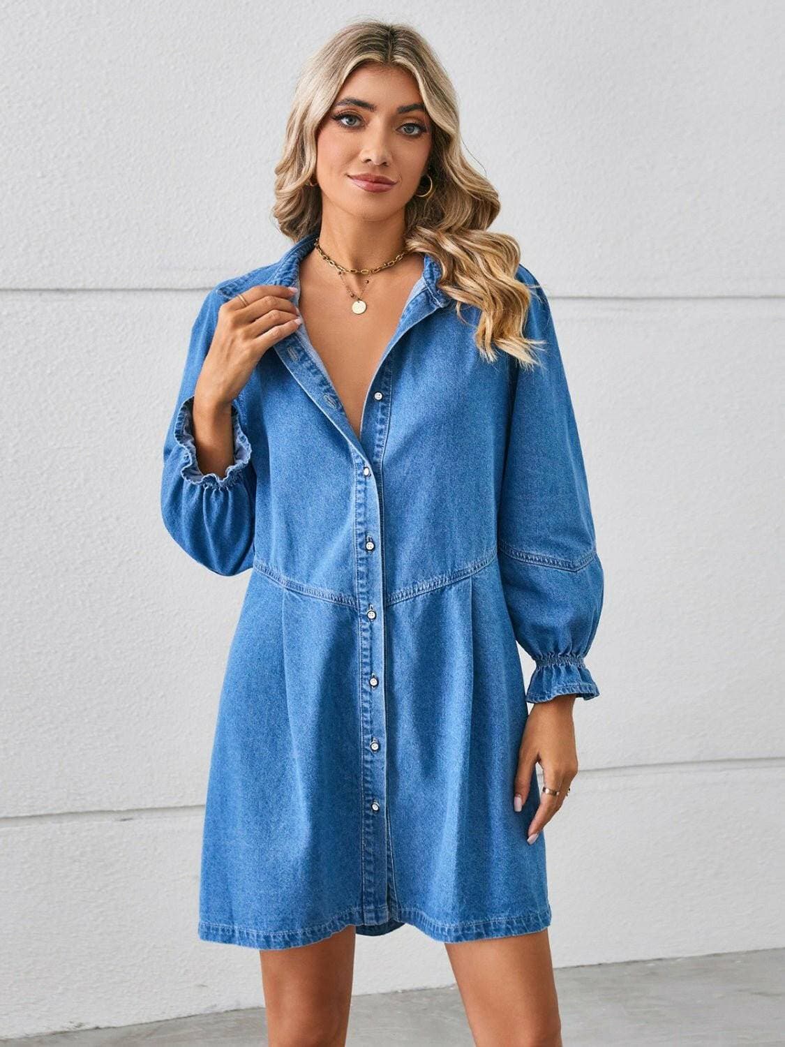 Flounce Sleeve Denim Shirt Dress with Button DetailChic Design
Elevate your wardrobe with our Flounce Sleeve Denim Shirt Dress, which masterfully blends the timeless appeal of a classic button-up shirt dress with theLove Salve Flounce Sleeve Denim Shirt Dressjeans