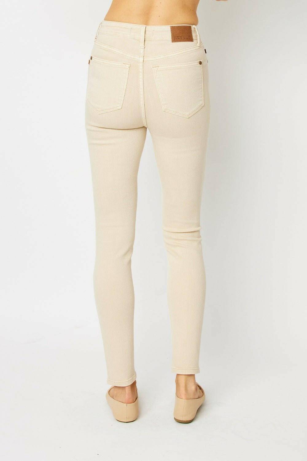 Sculpted tummy control skinny jeans