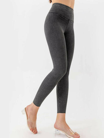 Stretchy Wide Waistband Cropped JeansElevate Your Wardrobe with Stretchy Wide Waistband Cropped Jeans

Discover the perfect blend of style and comfort with our Stretchy Wide Waistband Cropped Jeans. DesLove Salve Stretchy Wide Waistband Cropped Jeansjeans