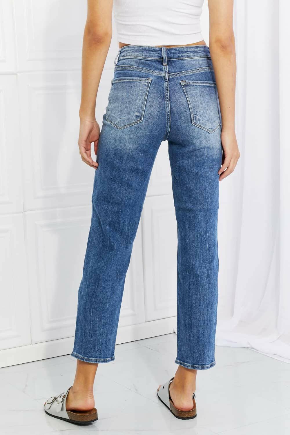 Elevate High Waist Distressed Denim JeansElevate Your Style with Elevate High Waist Distressed Denim Jeans

Transform your wardrobe with the Elevate High Waist Distressed Denim Jeans, designed to elevate yoLove Salve Elevate High Waist Distressed Denim Jeansjeans