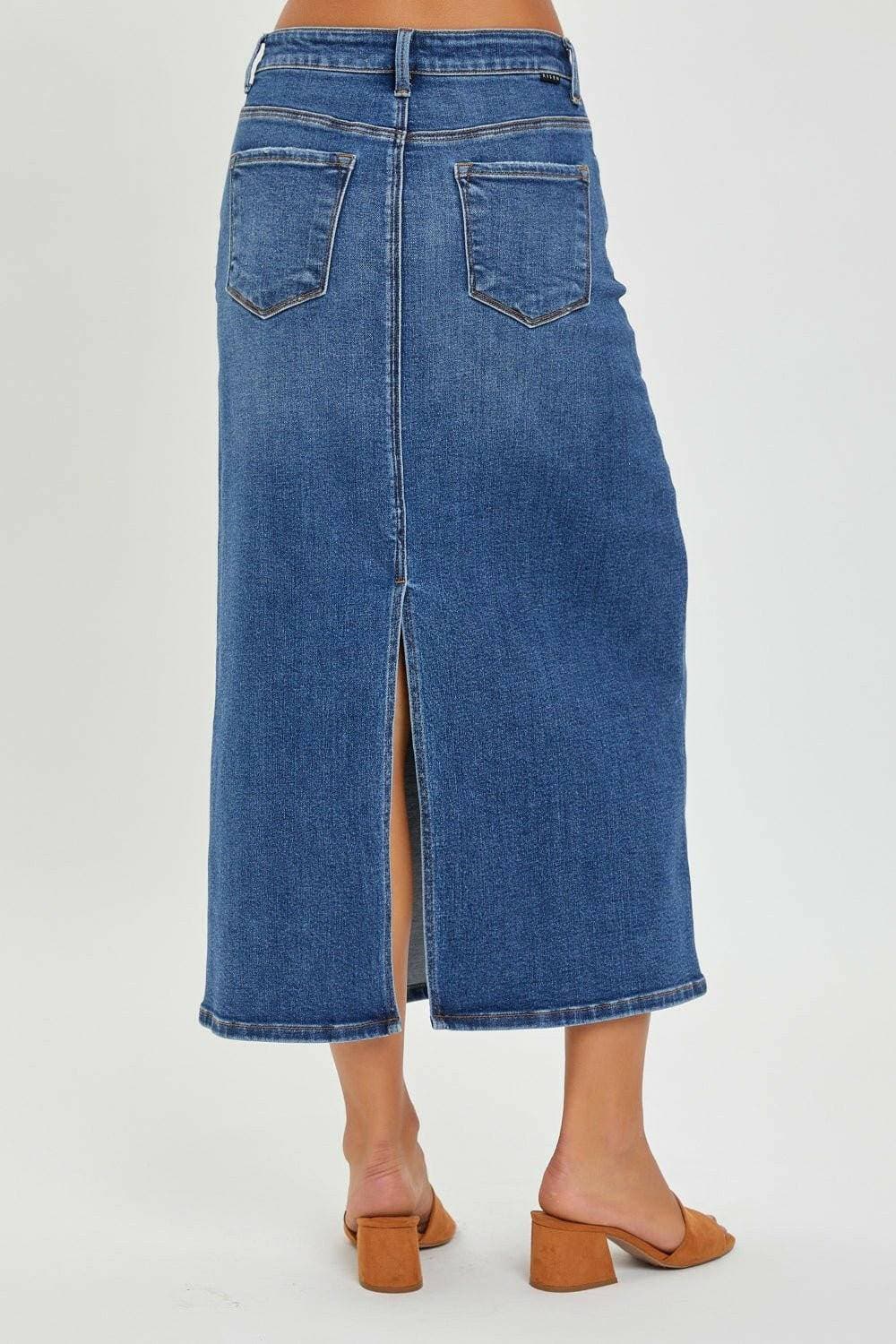 RISEN High Waist Denim Skirt with Chic Back SlitUpgrade Your Style with RISEN High Waist Denim Skirt

Discover the perfect blend of fashion-forward design and comfort with the RISEN High Waist Denim Skirt. This chLove Salve RISEN High Waist Denim Skirtjeans