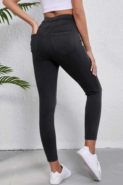High-waist jeans with pockets - Love Salve 