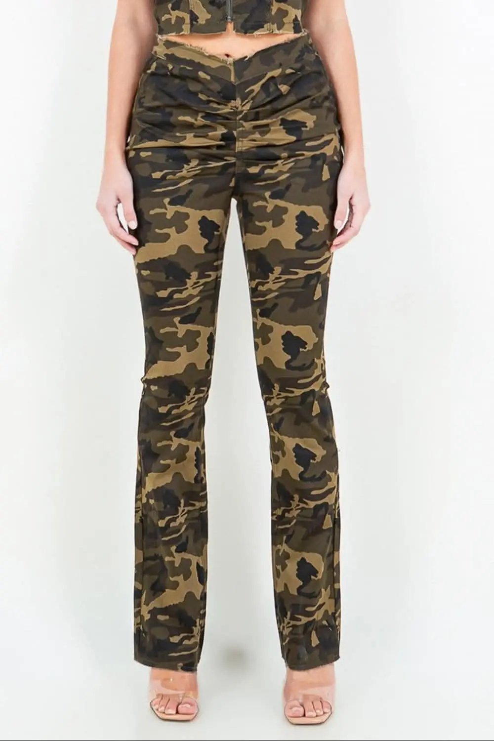 V-cut camo flared pants - Love Salve 