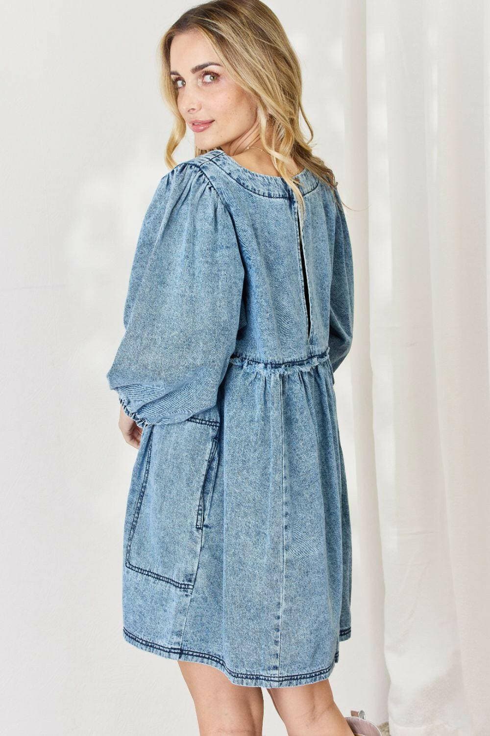 Chic Oversized Denim Babydoll Dress with Stylish Balloon Sleeves