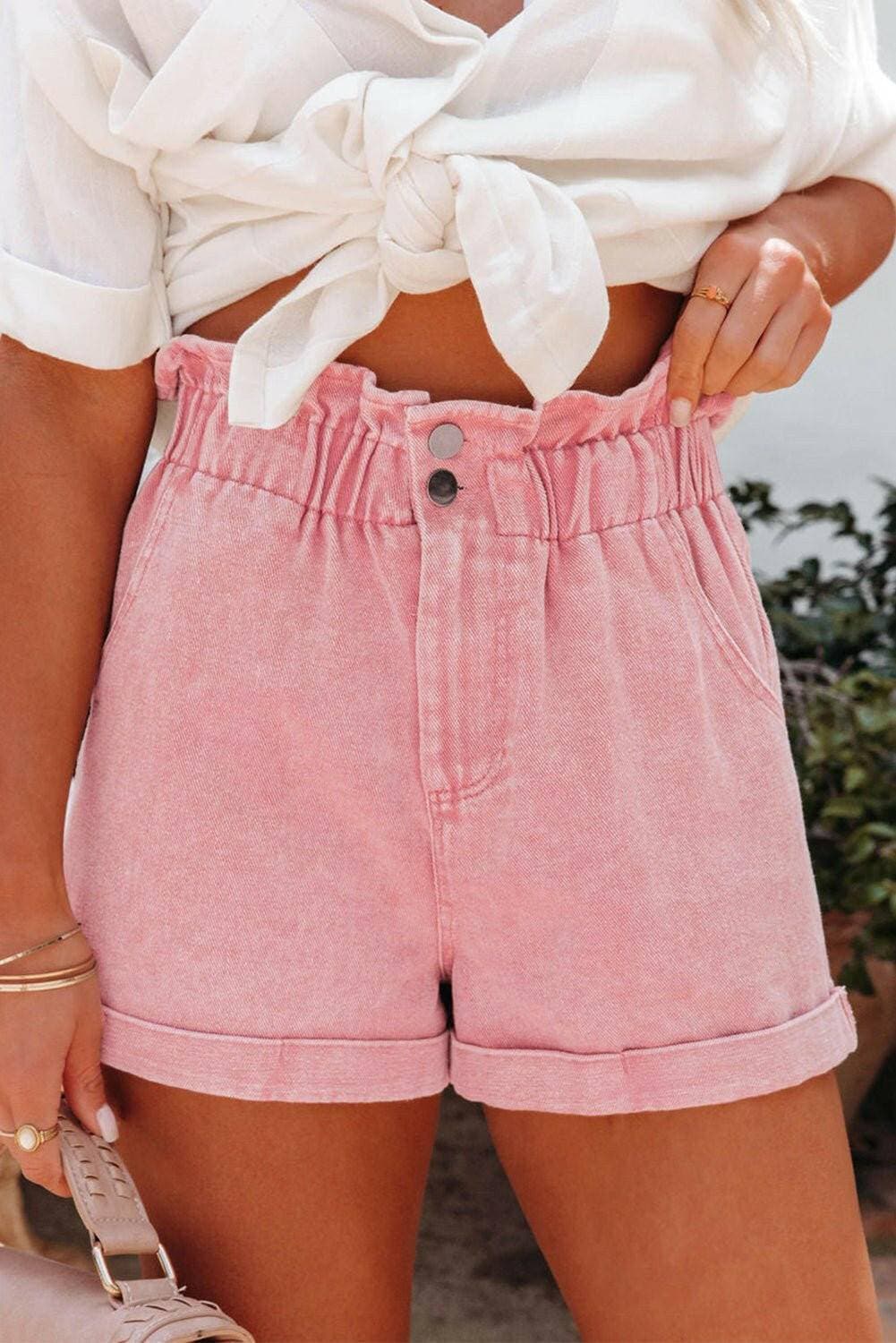 Chic paperbag waist high-waisted denim shorts for a stylish summer look