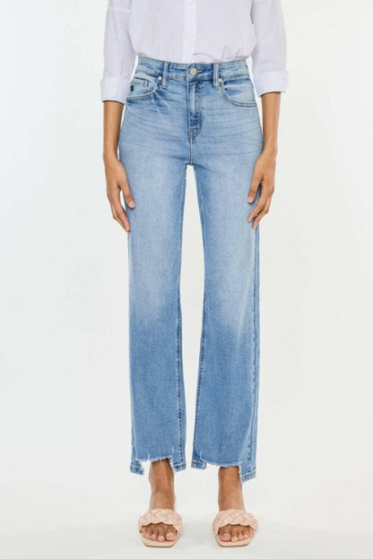 Essential High Waist Straight Jeans with Raw Hem: Elevate Your Style GEssential High Waist Straight Jeans with Raw Hem

Elevate Your Style Game with the Essential High Waist Straight Jeans, the perfect fusion of comfort and contemporarLove Salve Essential High Waist Straight Jeansjeans