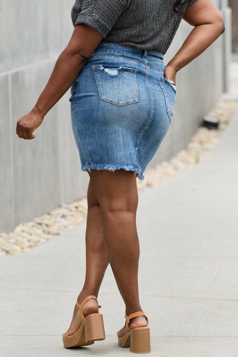 Blissful Blue Jean Mini SkirtExperience Effortless Style with the Blissful Blue Jean Mini Skirt

Upgrade your summer wardrobe with the Blissful Blue Jean Mini Skirt, a perfect fusion of comfort Love Salve Blissful Blue Jean Mini Skirtjeans