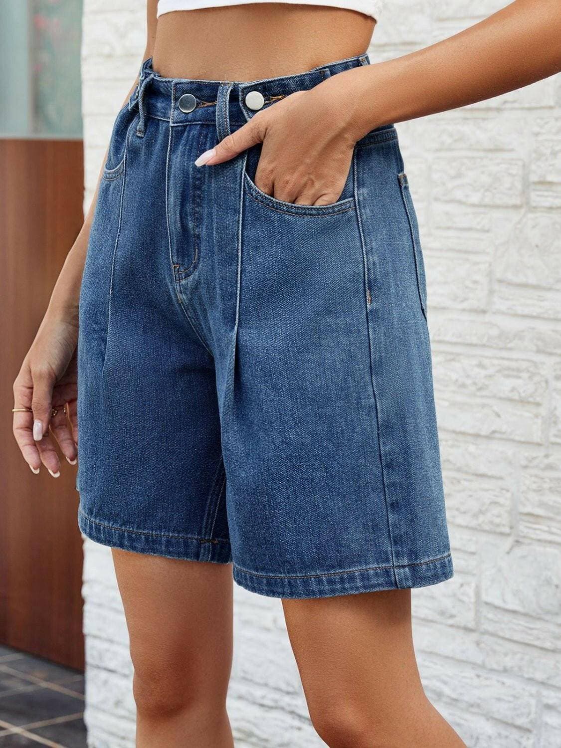 Chic High-Waisted Denim Shorts with Handy PocketsUpgrade Your Summer Wardrobe with Chic High-Waisted Denim Shorts

Revamp your summer look effortlessly with our Chic High-Waisted Denim Shorts. Crafted with a figureLove Salve Chic High-Waisted Denim Shortsjeans