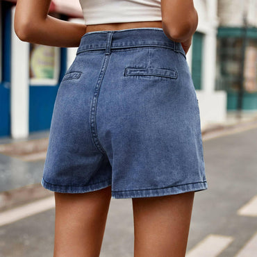 Denim Cowgirl Shorts with Tie Belt and Convenient PocketsChic Design
Step up your fashion game with our trendy Denim Cowgirl Shorts, designed with a fashionable tie belt that adds a touch of flair to any outfit.

FunctionaLove Salve Denim Cowgirl Shortsjeans