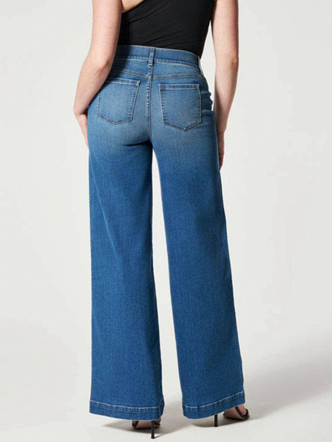 Elevate Your Style with Wide Leg Cotton Blend JeansElevate Your Style with Wide Leg Cotton Blend Jeans

Step into the spotlight with our Wide Leg Cotton Blend Jeans, designed to elevate your wardrobe and enhance yourLove Salve Wide Leg Cotton Blend Jeansjeans