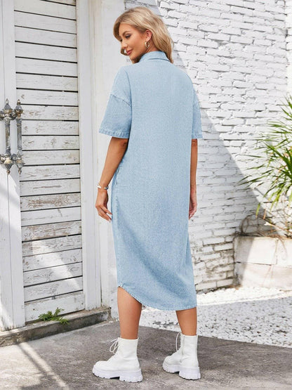 Chic Denim Button-Up Dress with Relaxed ShouldersChic Denim Button-Up Dress with Relaxed Shoulders

Upgrade your style game with our Chic Denim Button-Up Dress, a perfect blend of trendsetting design and comfort. TLove Salve Chic Denim Button-jeans