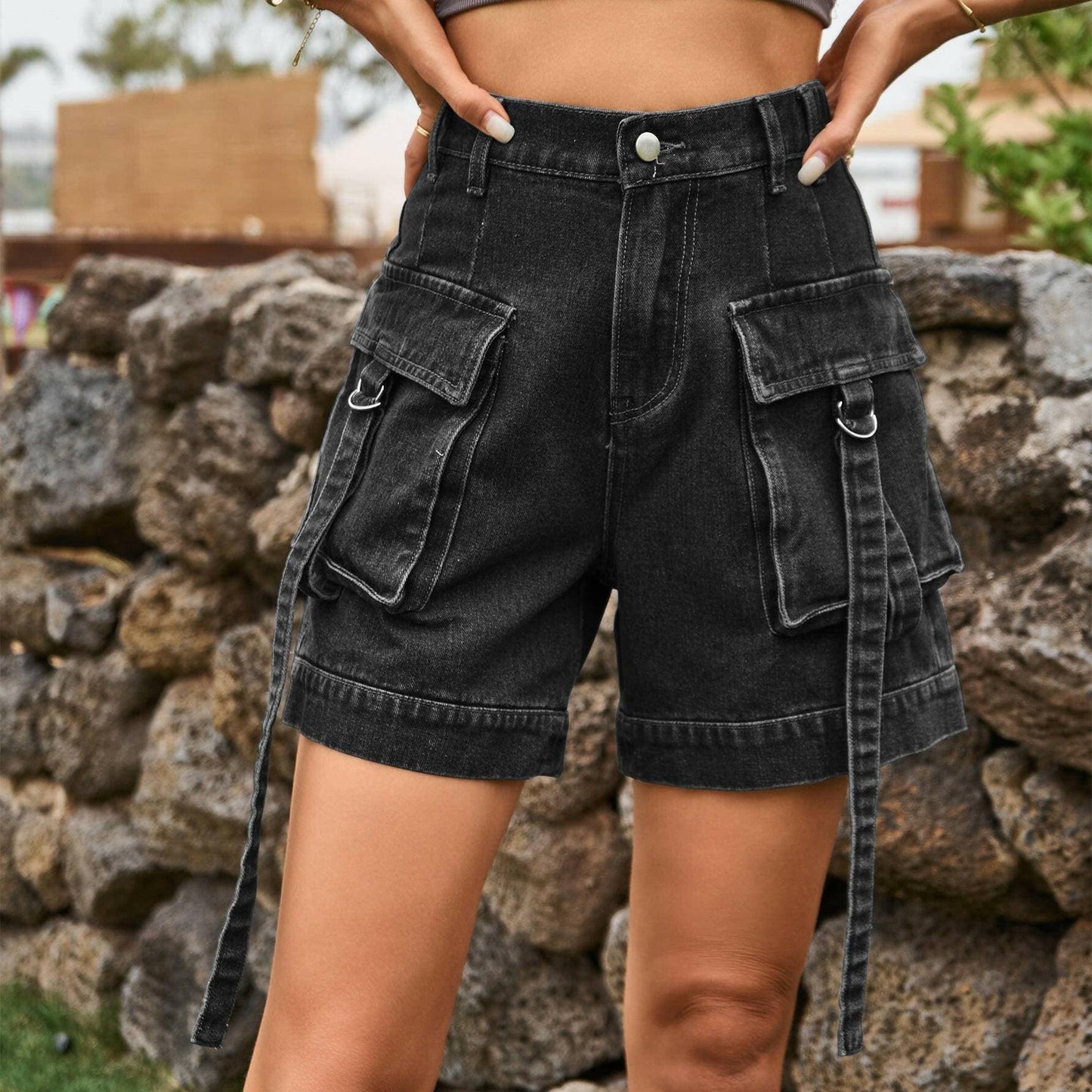 Cargo Utility High-Waist Denim ShortsCargo Utility High-Waist Denim Shorts

Revamp your wardrobe with our Cargo Utility High-Waist Denim Shorts, the perfect blend of style and functionality. Designed foLove Salve Cargo Utility High-Waist Denim Shortsjeans