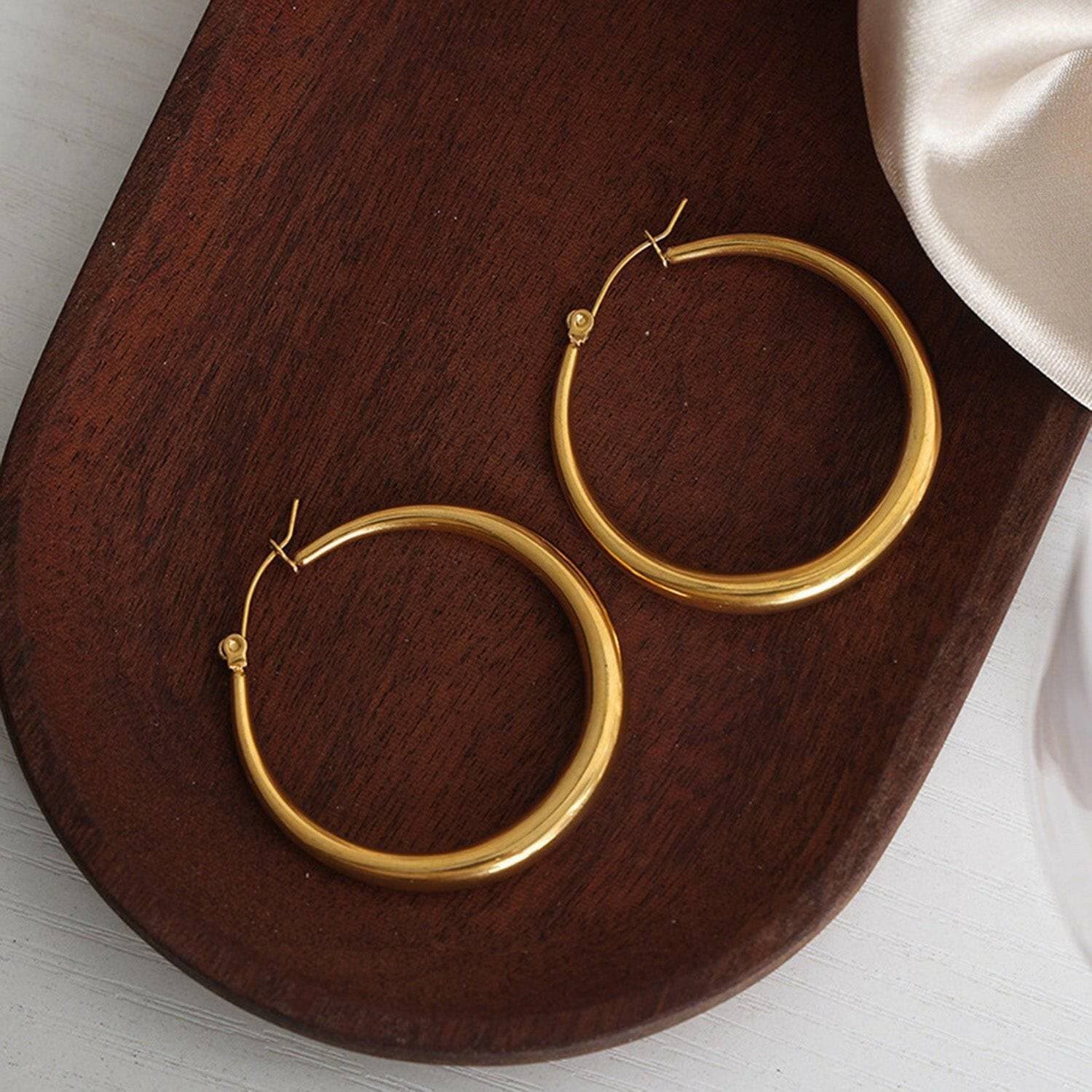 Timeless Elegance: Luxurious 18K Gold-Plated Hoop Earrings crafted with Titanium Steel - Love Salve 