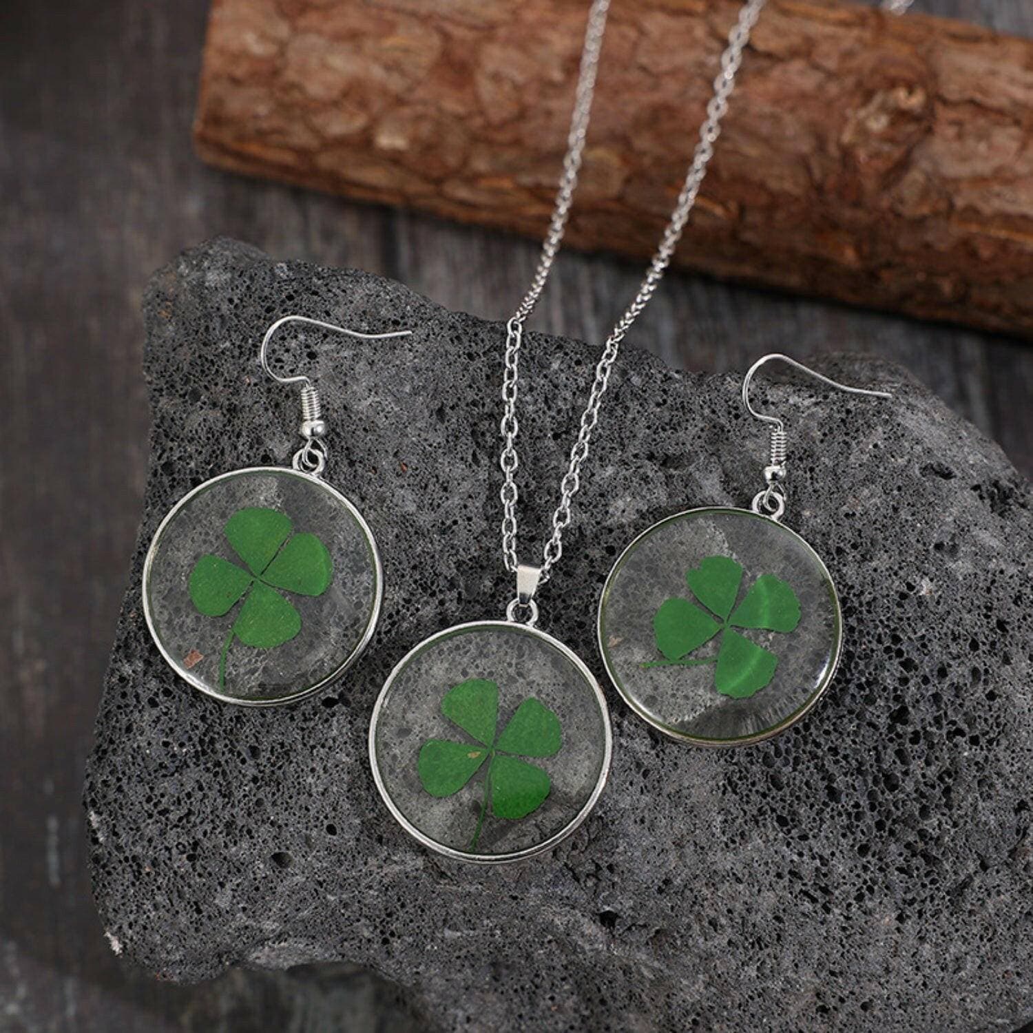 Glimmering Shamrock Alloy and Acrylic Jewelry Set with Earrings and NeIlluminate Your Style with Our Glimmering Shamrock Jewelry Set
 Indulge in the enchanting beauty of our Glimmering Shamrock Alloy and Acrylic Jewelry Set, featuring Love Salve Glimmering Shamrock AlloyJewelry