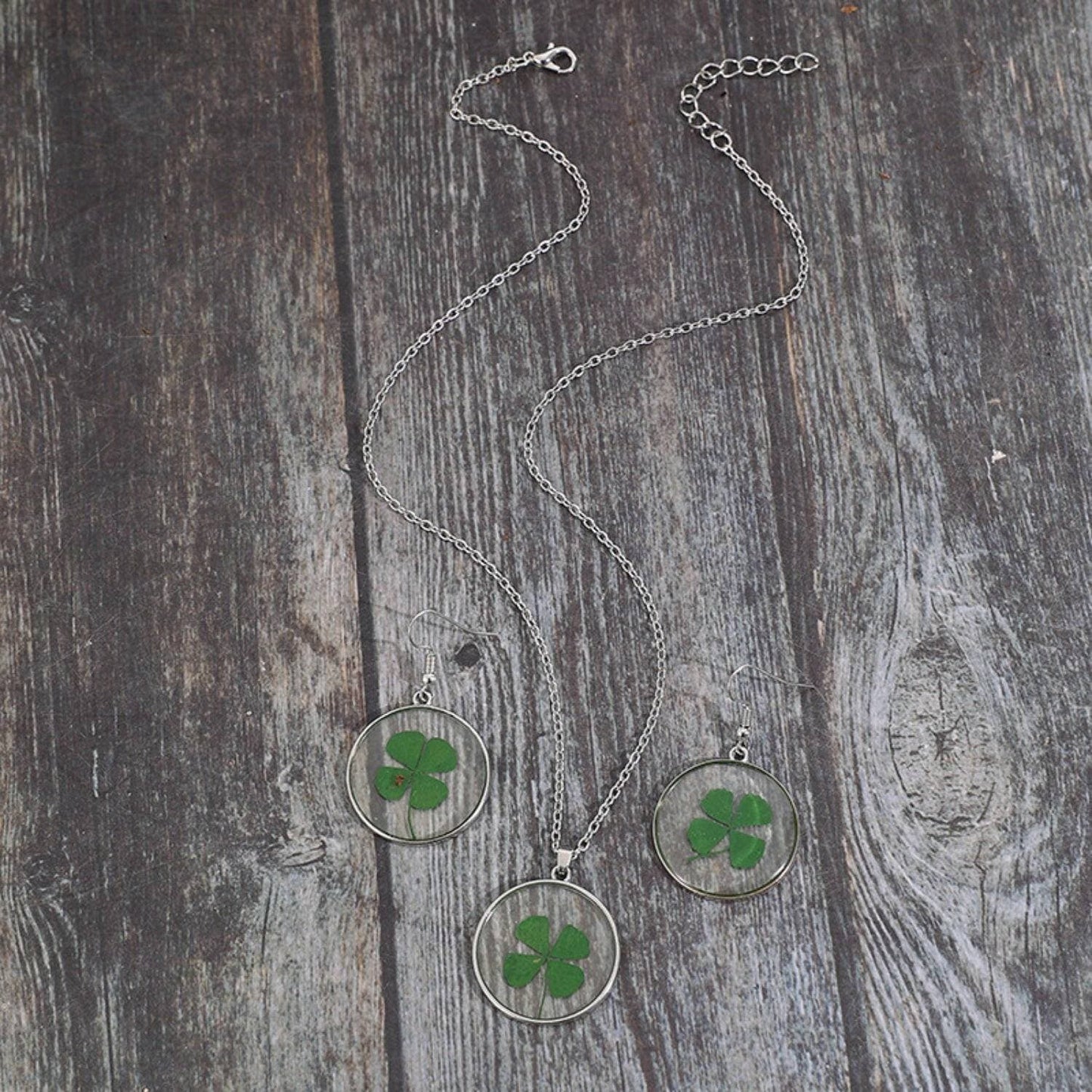 Glimmering Shamrock Alloy and Acrylic Jewelry Set with Earrings and NeIlluminate Your Style with Our Glimmering Shamrock Jewelry Set
 Indulge in the enchanting beauty of our Glimmering Shamrock Alloy and Acrylic Jewelry Set, featuring Love Salve Glimmering Shamrock AlloyJewelry