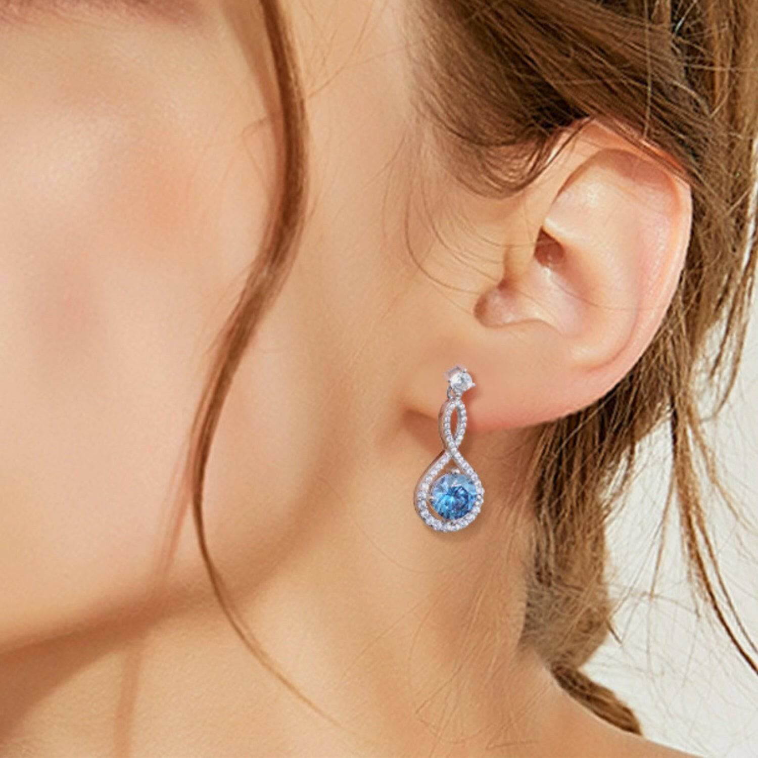 Shimmering Brilliance: 1 Carat Moissanite Sterling Silver Earrings witExperience Unmatched Elegance:
 Indulge in the allure of luxury with our Shimmering Brilliance: 1 Carat Moissanite Sterling Silver Earrings. Elevate your ensemble wiLove Salve 1 Carat Moissanite Sterling Silver EarringsJewelry