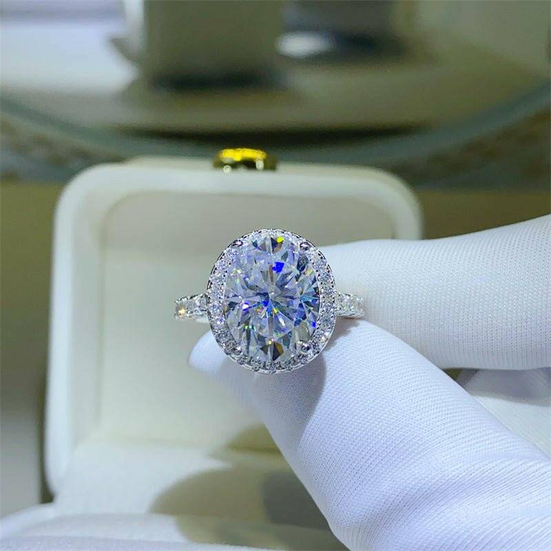 5 Carat Moissanite Sterling Silver Ring with Stone CertificateExperience Luxury with the 5 Carat Moissanite Sterling Silver Ring
 
 
Certificate of Stone Properties: Each ring comes with a certificate guaranteeing the authenticLove Salve 5 Carat Moissanite Sterling Silver RingJewelry