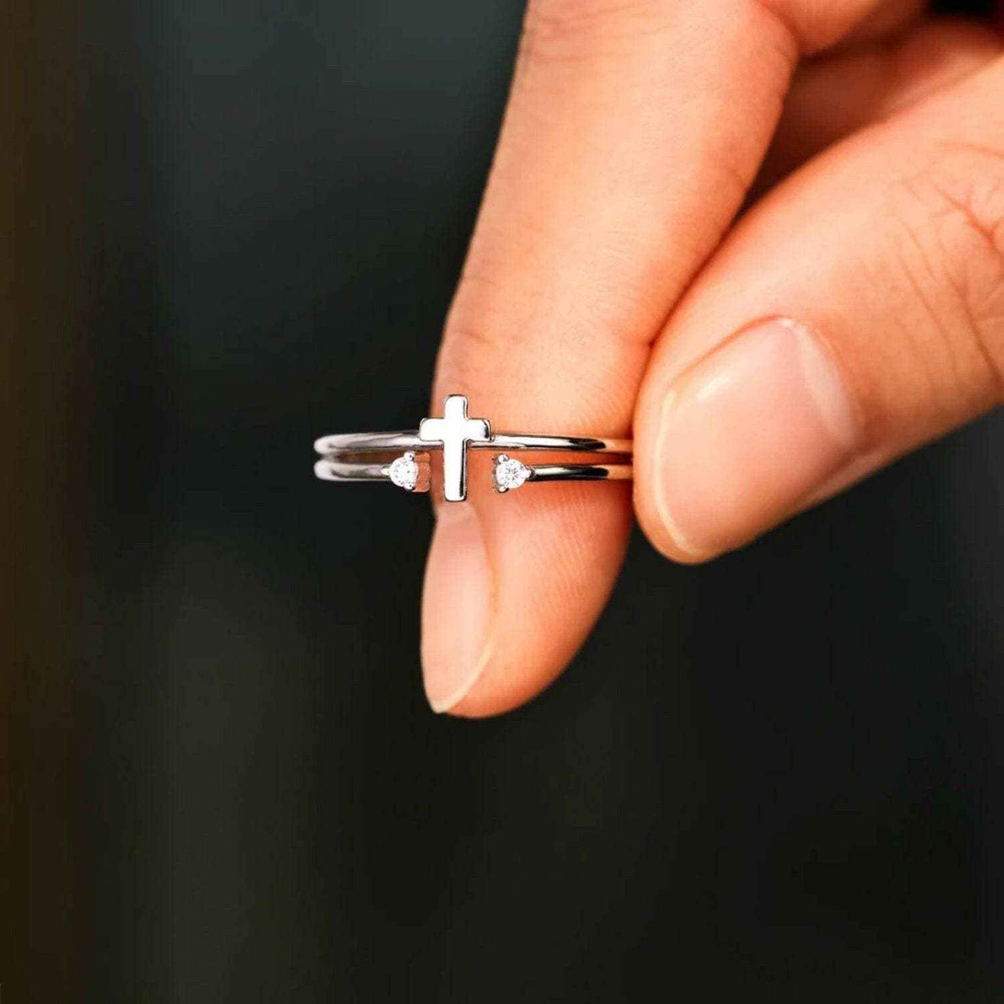 Adjustable Cross Design 925 Sterling Silver RingAdjustable Cross Design 925 Sterling Silver Ring
 Experience the perfect fusion of elegance and versatility with our Adjustable Cross Design 925 Sterling Silver RingLove Salve Adjustable Cross Design 925 Sterling Silver RingJewelry