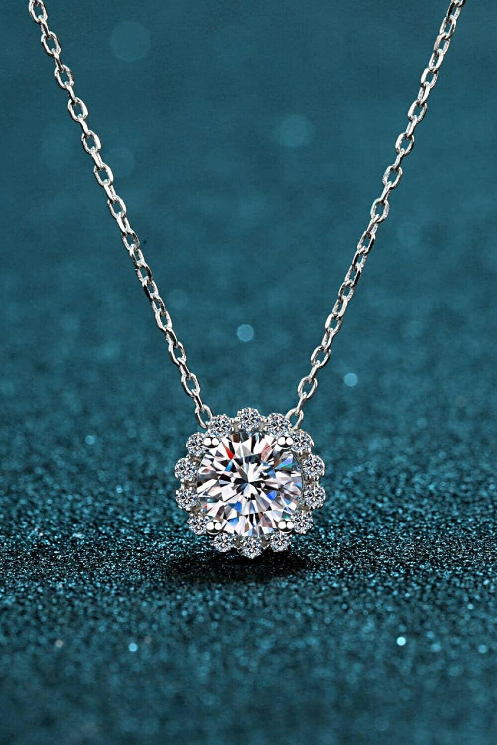 Elegant Blossom Moissanite Flower Pendant NecklaceElegant Blossom Moissanite Flower Pendant Necklace
 Indulge in sophistication and elevate your style with our meticulously crafted Elegant Blossom Moissanite Flower Love Salve Elegant Blossom Moissanite Flower Pendant NecklaceJewelry