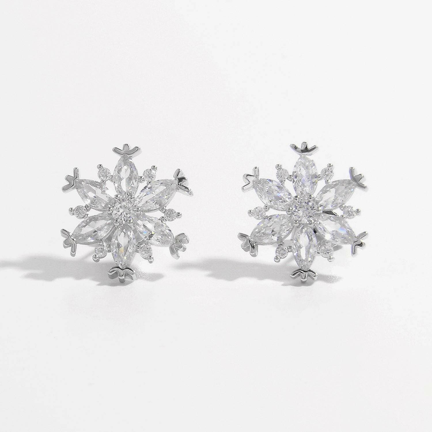 Snowflake Zircon Earrings - Sterling Silver Winter SparkleSnowflake Zircon Earrings - Sterling Silver Winter Sparkle
 **Elevate your outfit with the enchanting Winter Sparkle of these Snowflake Zircon Earrings.**
 Key FeatuLove Salve Snowflake Zircon Earrings - Sterling Silver Winter SparkleJewelry