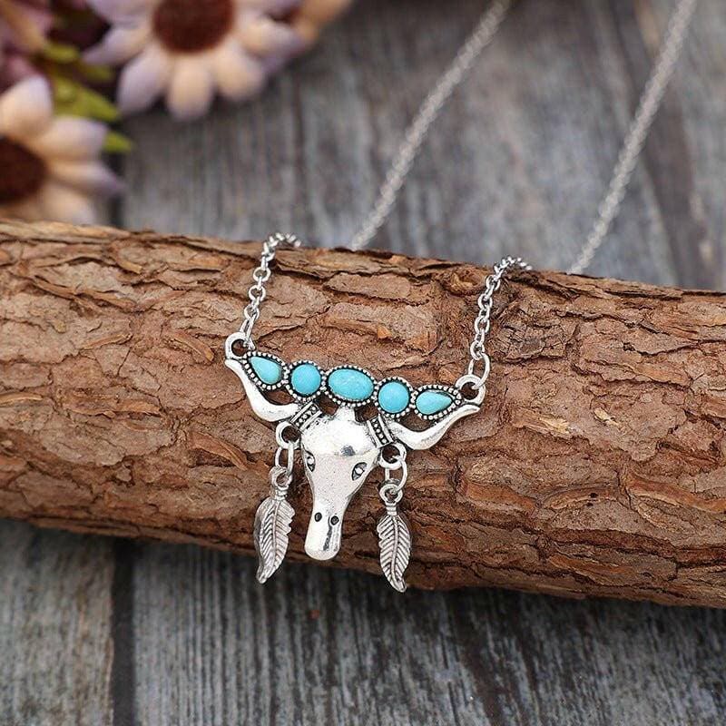 Turquoise Cow Pendant Necklace with Alloy ChainTurquoise Cow Pendant Necklace with Alloy Chain
 
 
Eye-catching Design: Make a statement with our Turquoise Cow Pendant Necklace featuring a charming cow-shaped penLove Salve Turquoise Cow Pendant NecklaceJewelry