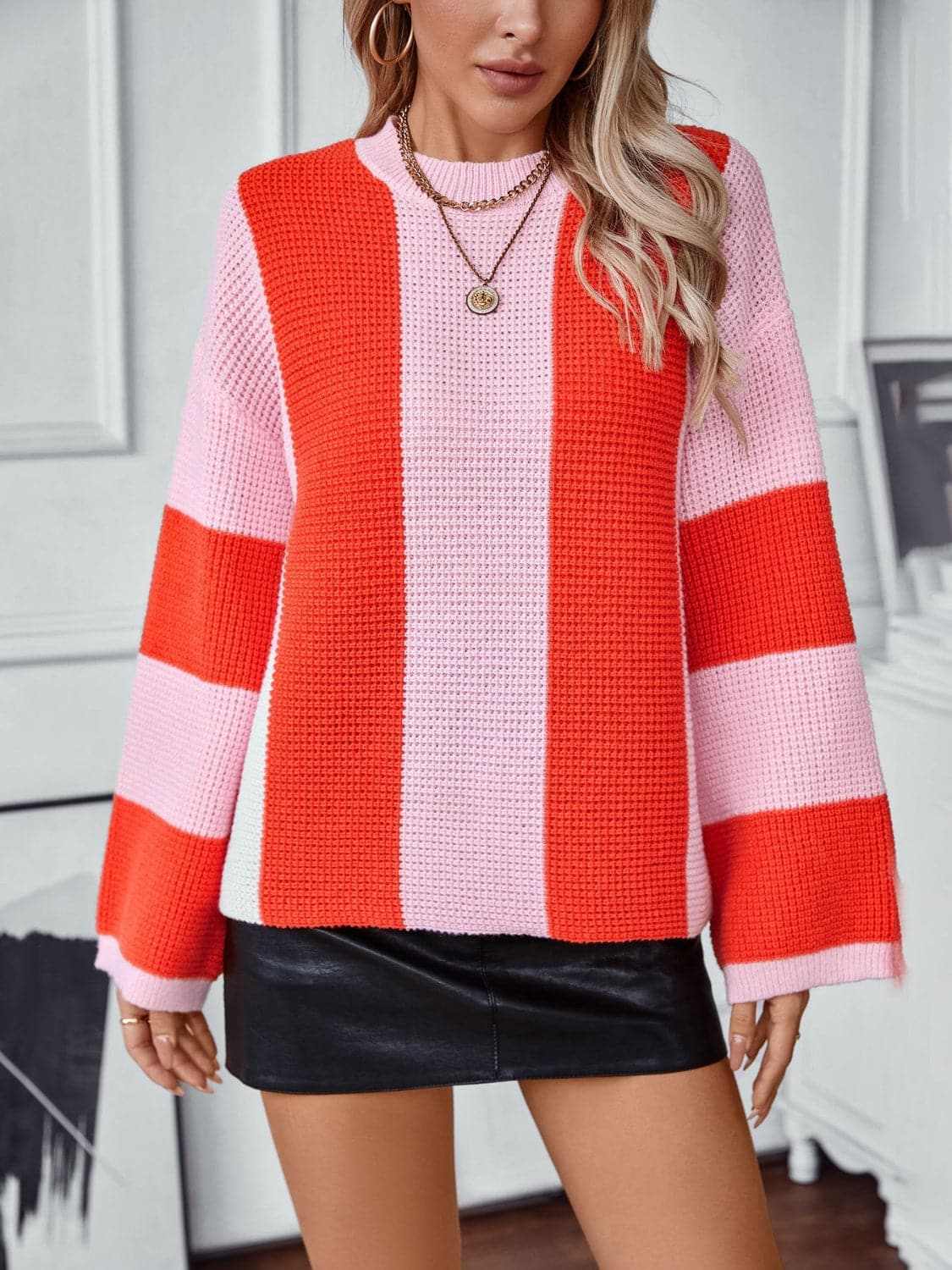 Color block knit sweater - round neck - Love Salve 