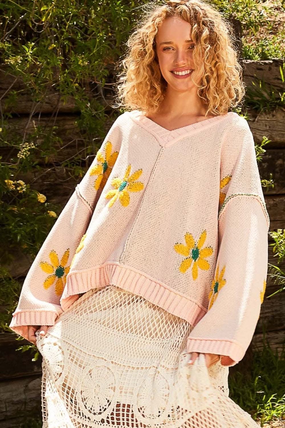Chic floral chenille v-neck sweater - Love Salve 
