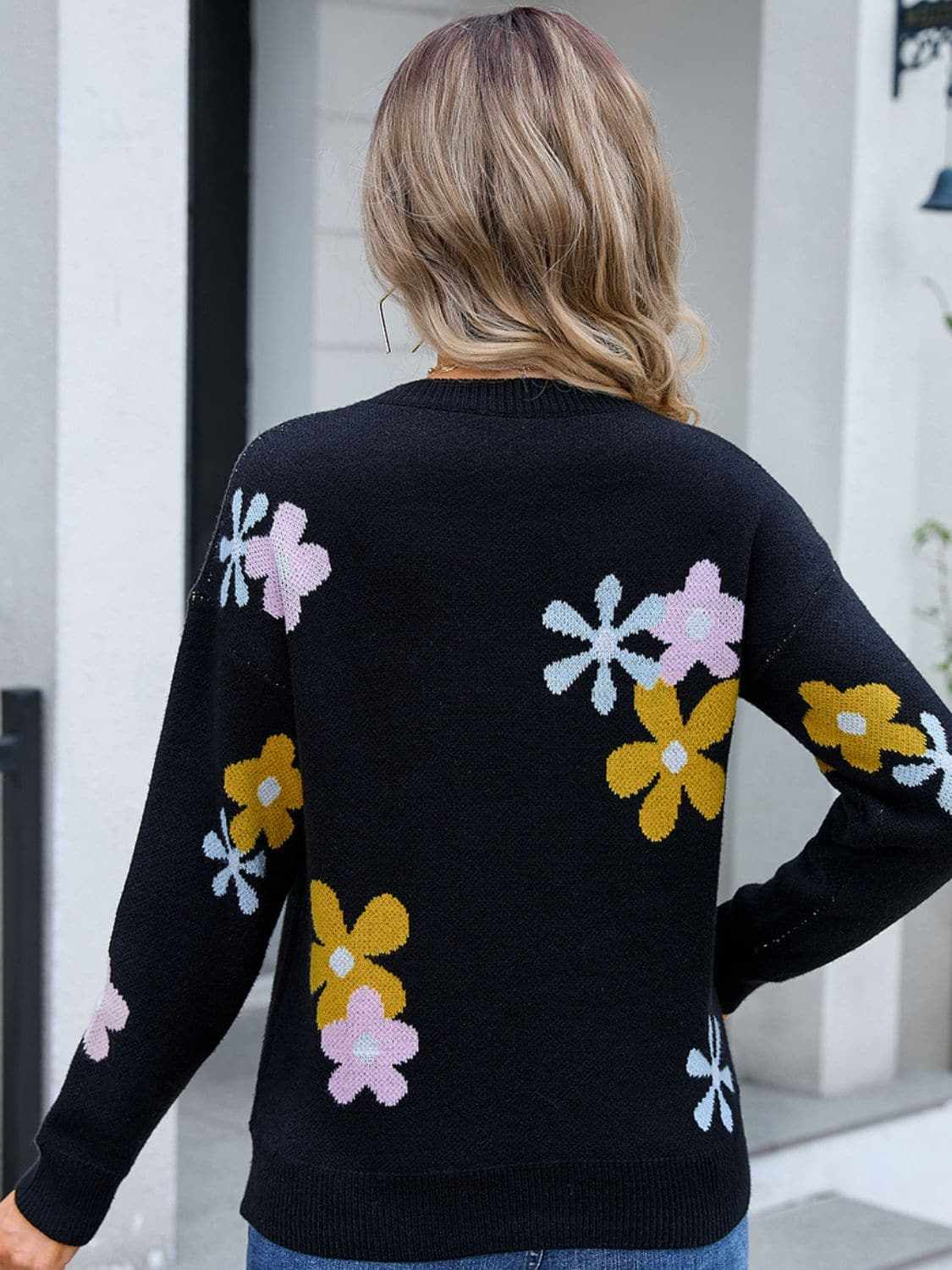 Floral print sweater, round neck - Love Salve 