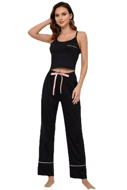 Chic Contrast Trim Coordinating Lounge Outfit with Cropped Top and PanChic Contrast Trim Coordinating Lounge Outfit with Cropped Top and Pants
 Step up your loungewear game with the Chic Contrast Trim Coordinating Lounge Outfit, a perfLove Salve Chic Contrast Trim Coordinating Lounge Outfitlounge