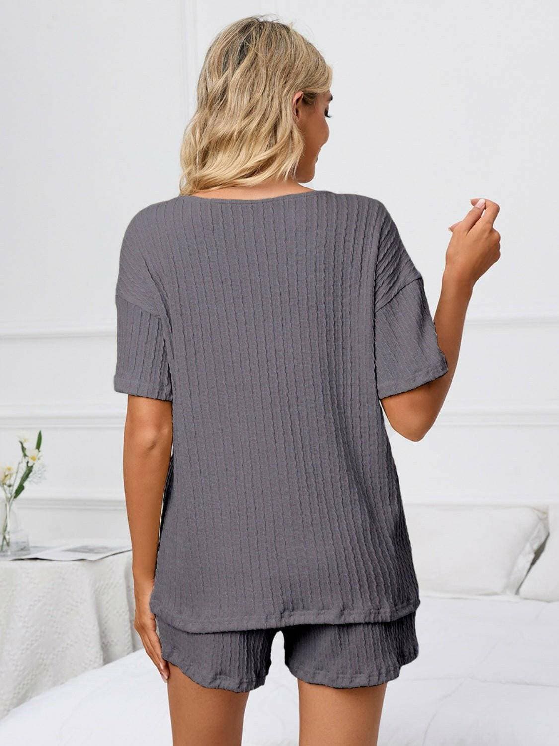 Cozy Notch Sleeve Lounge SetCozy Notch Sleeve Lounge Set
 Indulge in the perfect blend of comfort and style with our Cozy Notch Sleeve Lounge Set. Designed for those who seek both relaxation anLove Salve Cozy Notch Sleeve Lounge Setlounge