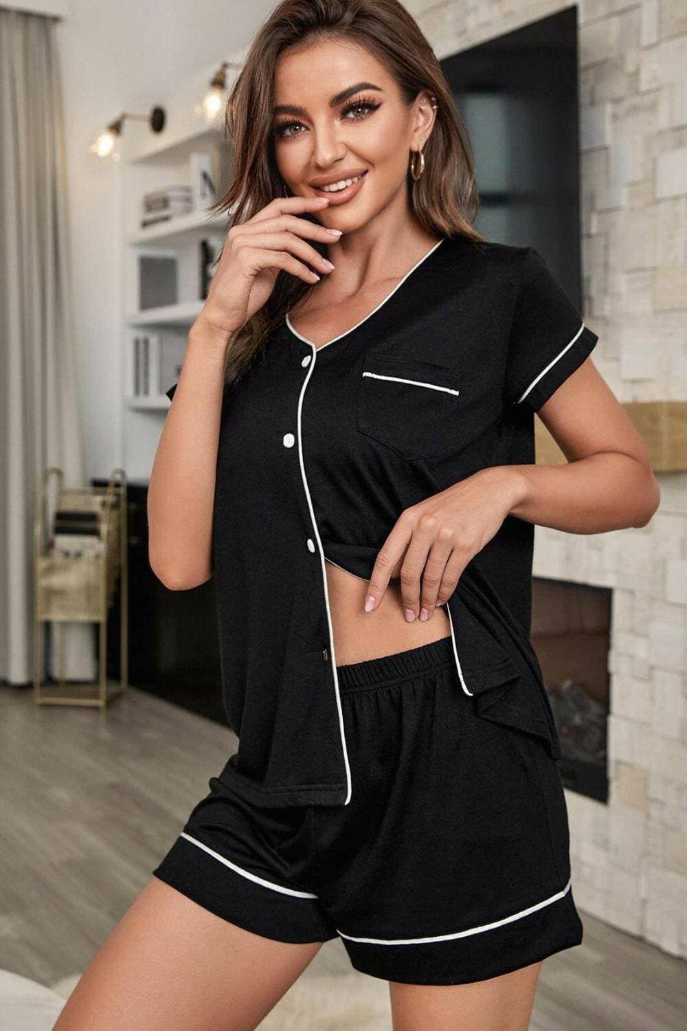 Elegant V-Neck Pajama Set with Stylish Contrast Piping and Elastic ShoElegant V-Neck Pajama Set with Stylish Contrast Piping and Elastic Shorts
 
 Indulge in a night of luxury and sophistication with our Elegant V-Neck Pajama Set. ExplLove Salve -Neck Pajama Setlounge