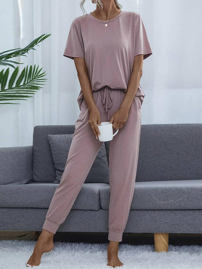 Stylish Round Neck Top and Trendy Pants Set for Fashionable LooksUpgrade Your Style with Our Stylish Round Neck Top and Trendy Pants Set
 Elevate your fashion game with our exclusive two-piece set, perfect for individuals who wantLove Salve Stylish Round Neck Toplounge