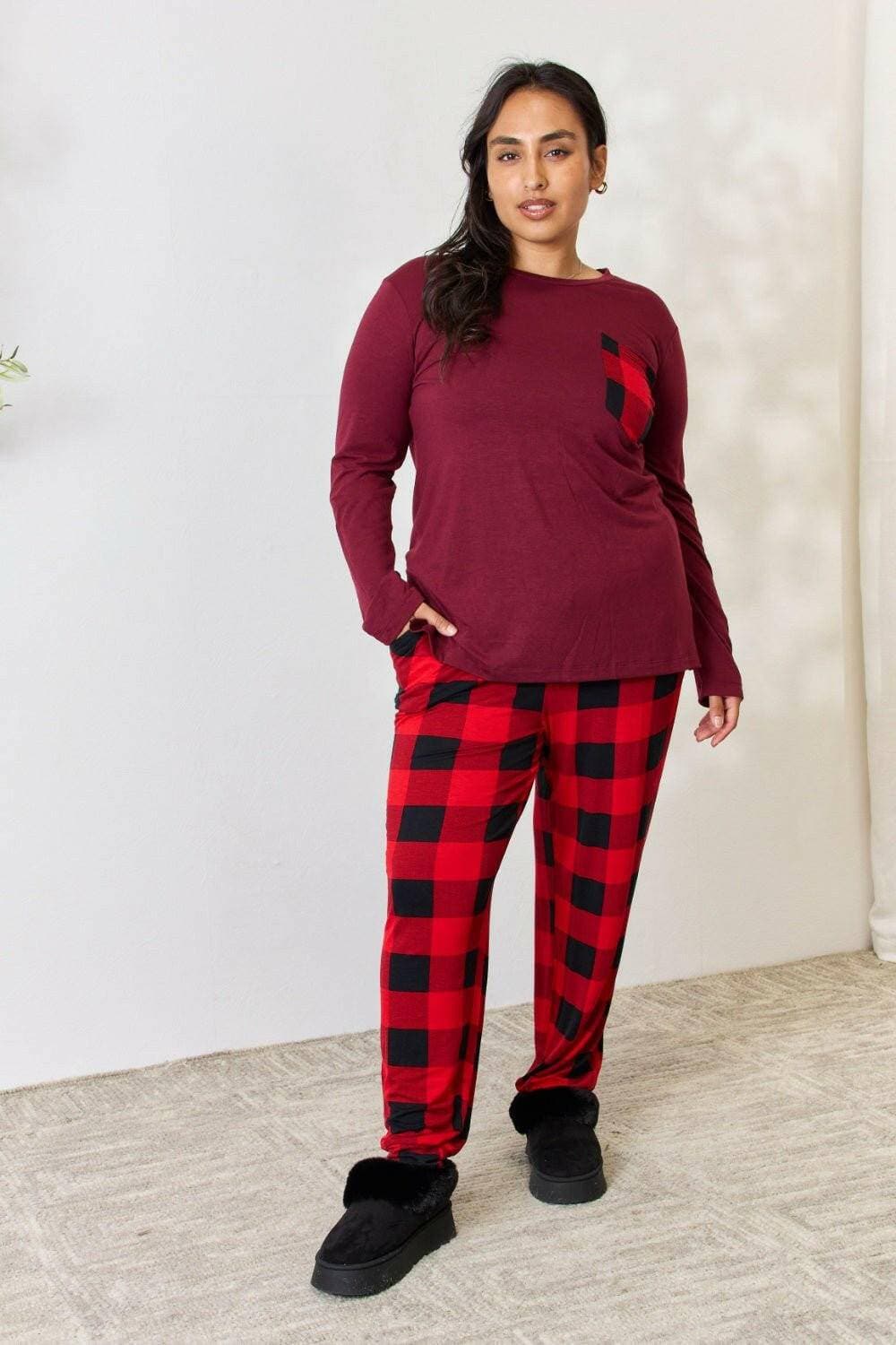 Plush Tartan Lounge Ensemble with Front Pouch Top and Stretchy Waist TElevate Your Comfort with Our Plush Tartan Lounge Ensemble
 Embrace the perfect blend of style and functionality with our Plush Tartan Lounge Ensemble. This chic twoLove Salve Plush Tartan Lounge Ensemblelounge