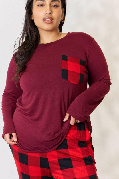 Plush Tartan Lounge Ensemble with Front Pouch Top and Stretchy Waist TElevate Your Comfort with Our Plush Tartan Lounge Ensemble
 Embrace the perfect blend of style and functionality with our Plush Tartan Lounge Ensemble. This chic twoLove Salve Plush Tartan Lounge Ensemblelounge