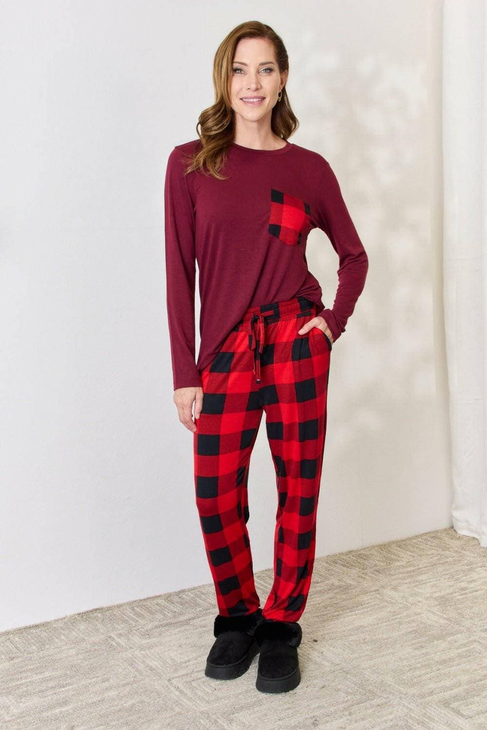 Plush Tartan Lounge Ensemble with Front Pouch Top and Stretchy Waist TElevate Your Comfort with Our Plush Tartan Lounge Ensemble
 Embrace the perfect blend of style and functionality with our Plush Tartan Lounge Ensemble. This chic twoLove Salve Plush Tartan Lounge Ensemblelounge