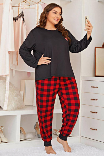 Heartfelt Comfort Plus Size Lounge Set with Joggers for WomenExperience Luxurious Comfort with our Heartfelt Comfort Plus Size Lounge Set
 
 Indulge in the perfect blend of style and coziness with our Heartfelt Comfort Plus SiLove Salve Size Lounge Setlounge