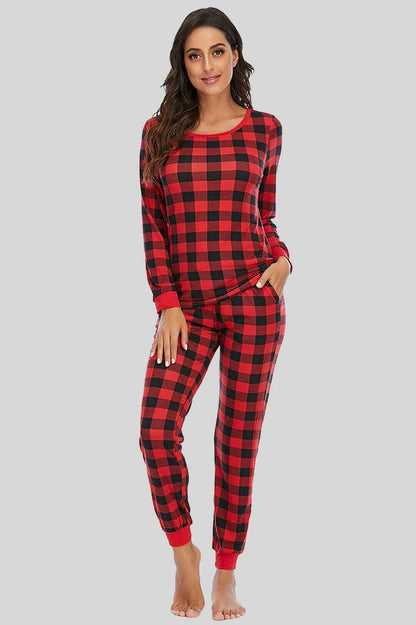 Chic Plaid Coordinated SetChic Plaid Coordinated Set
 Upgrade your style effortlessly with our exclusive Chic Plaid Coordinated Set. This set is designed to redefine your fashion statement byLove Salve Chic Plaid Coordinated Setlounge