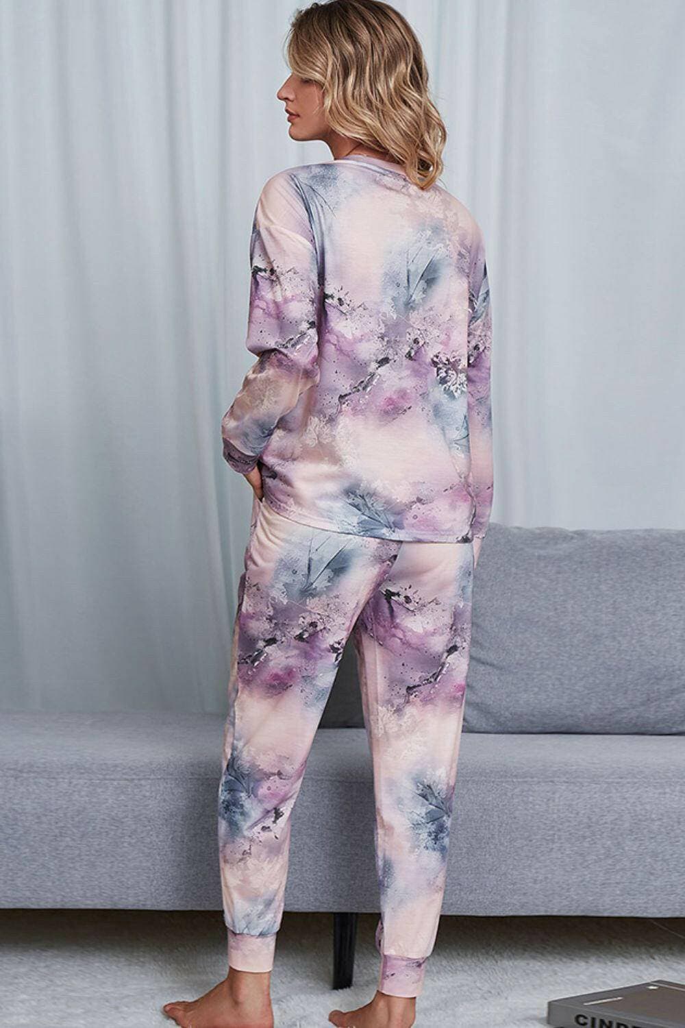 Trendy Tie-Dye Lounge Set: Comfy Crewneck Top and JoggersTrendy Tie-Dye Lounge Set: Comfy Crewneck Top and Joggers
 Unwind in style and comfort with our Trendy Tie-Dye Lounge Set, the epitome of luxurious loungewear. This Love Salve Trendy Tie-Dye Lounge Setlounge