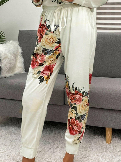 Cozy Printed Lounge Set with Round Neck Top and Pants - Fashionable LoCozy Printed Lounge Set with Round Neck Top and Pants - Fashionable Loungewear Ensemble
 Indulge in luxury comfort with our Cozy Printed Lounge Set featuring a roundLove Salve Cozy Printed Lounge Setlounge